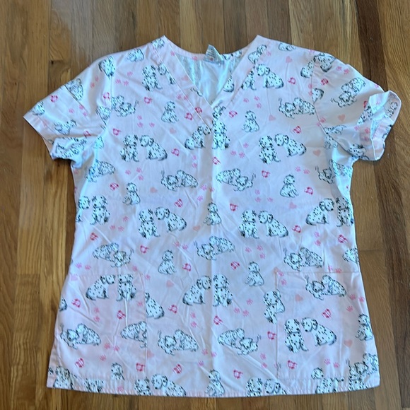 Size medium scrub top very soft - Picture 1 of 3
